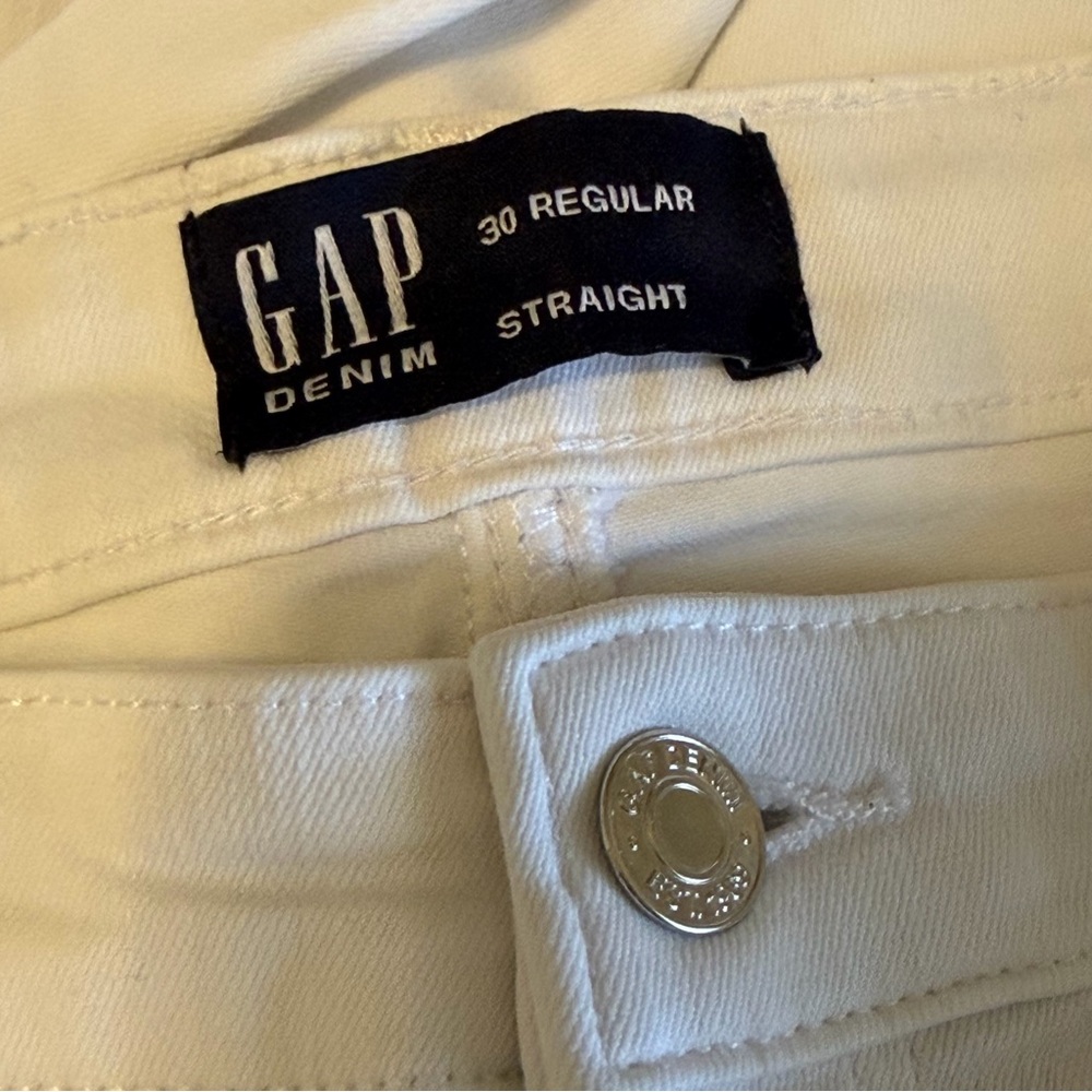 GAP Jeans - Picture 2 of 3
